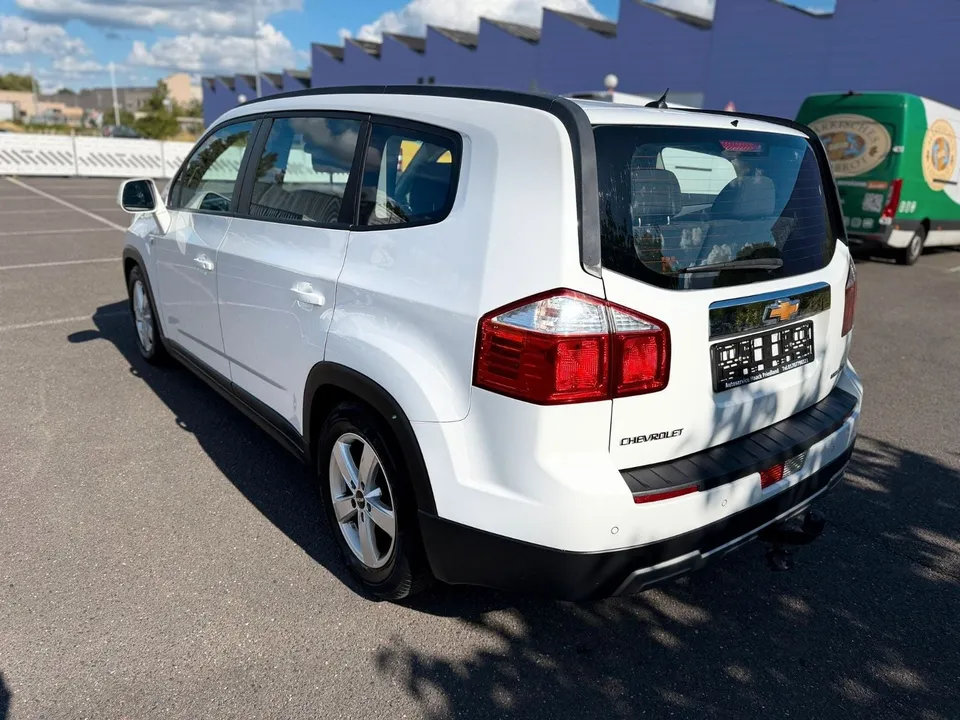 Chevrolet Orlando LT*Automatik*7 Sitze*PDC*AHK* – Foto 7