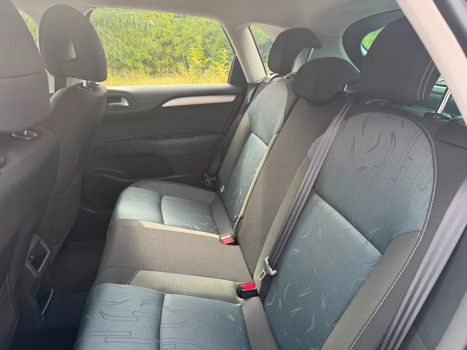 Citroën C4 Lim. Tendance*1.Besitz*Klimaanlage*PDC*TOP* – Foto 11