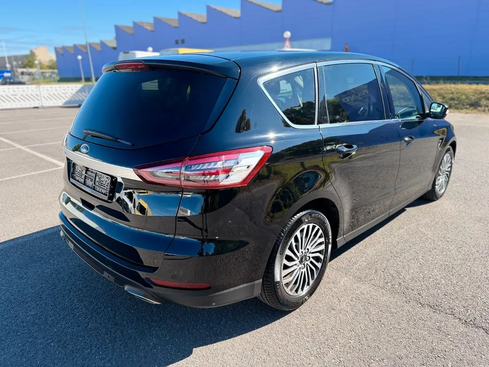 Ford S-Max S-MAX Titanium*Navi*LED*R-Kamera*PDC*TOP* – Foto 4