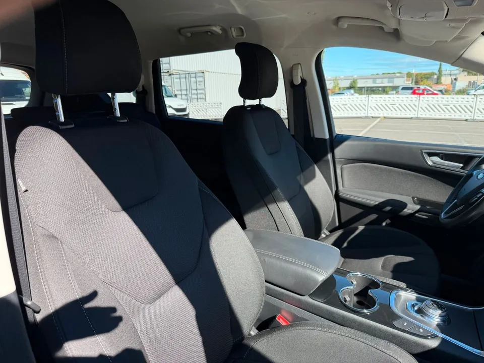 Ford S-Max S-MAX Titanium*Navi*LED*R-Kamera*PDC*TOP* – Foto 22