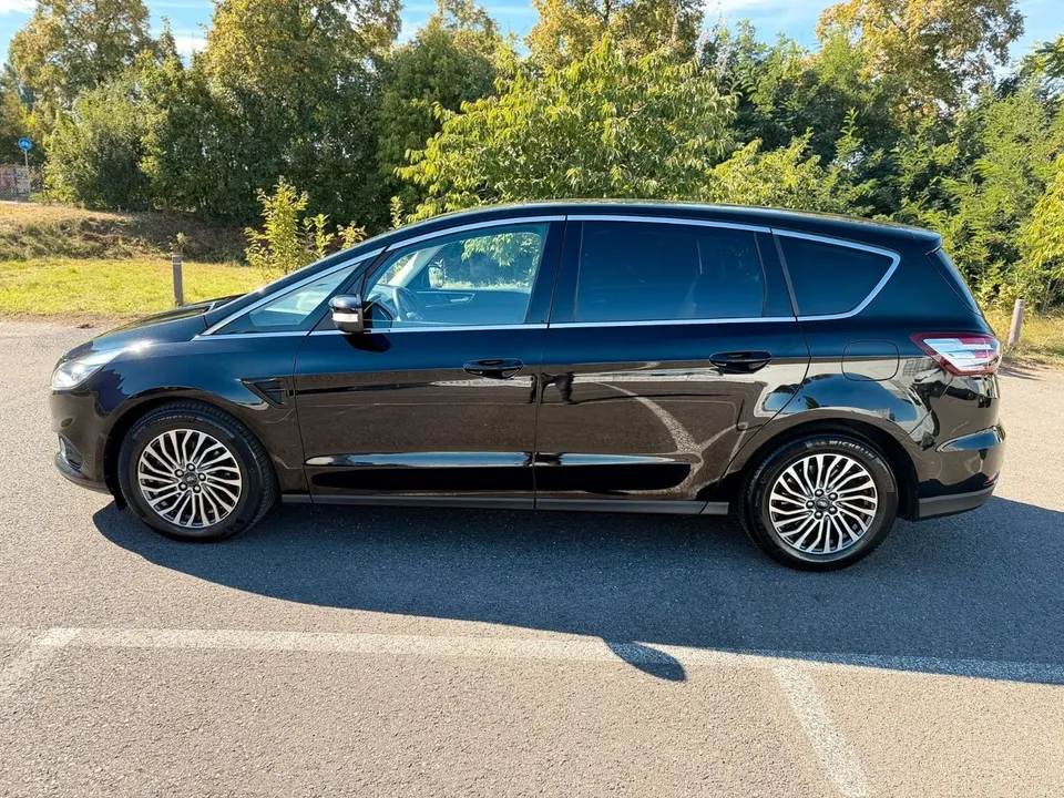 Ford S-Max S-MAX Titanium*Navi*LED*R-Kamera*PDC*TOP* – Foto 8