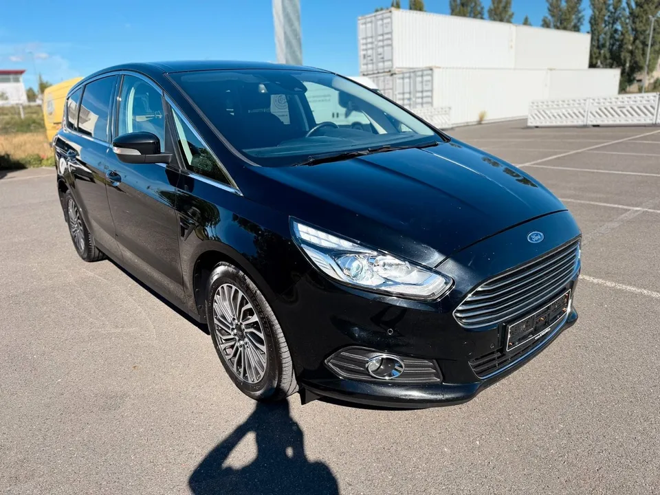 Ford S-Max S-MAX Titanium*Navi*LED*R-Kamera*PDC*TOP* – Foto 3
