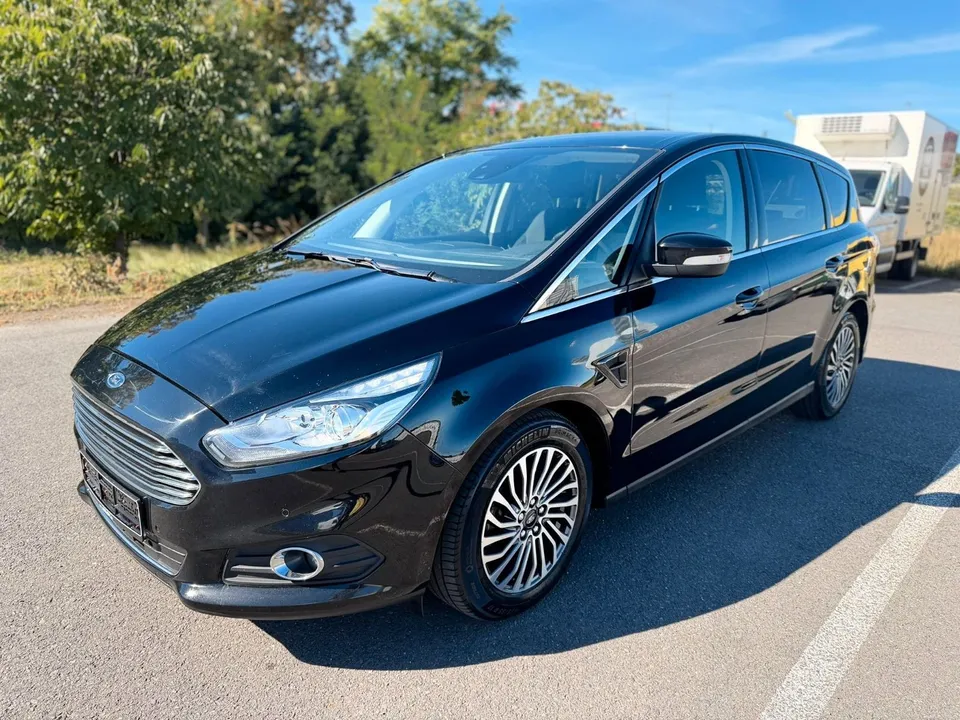 Ford S-Max S-MAX Titanium*Navi*LED*R-Kamera*PDC*TOP*