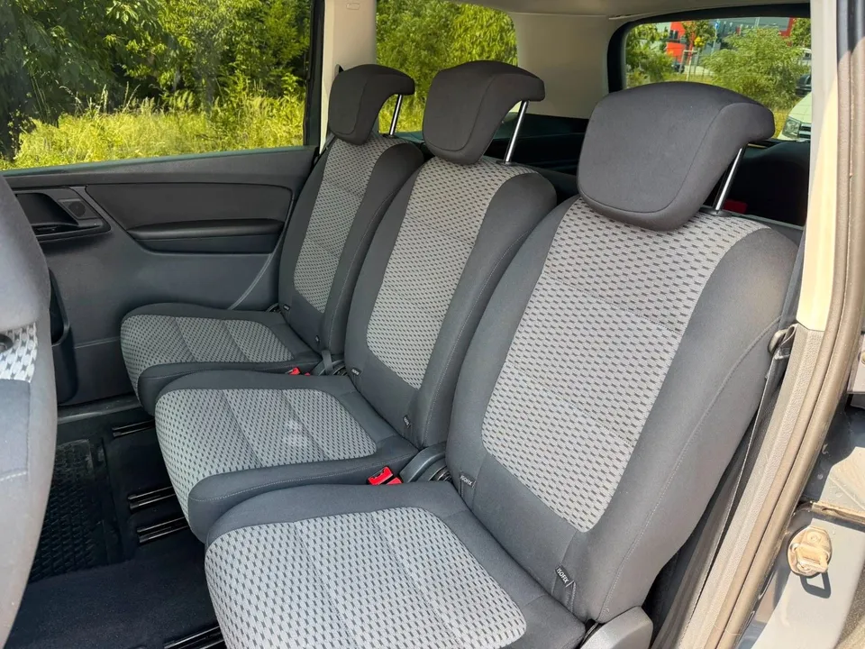 Volkswagen Sharan Trendline BMT*Navi*PDC*SHZ*AHK*TOP* – Foto 11