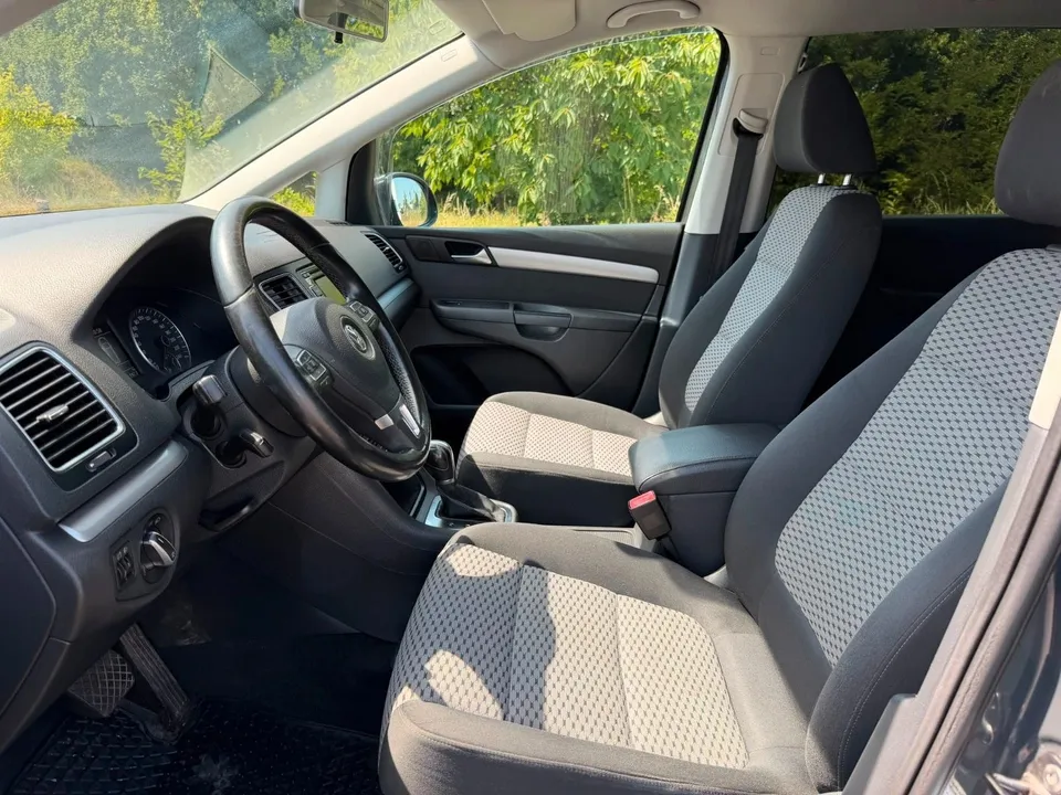 Volkswagen Sharan Trendline BMT*Navi*PDC*SHZ*AHK*TOP* – Foto 23