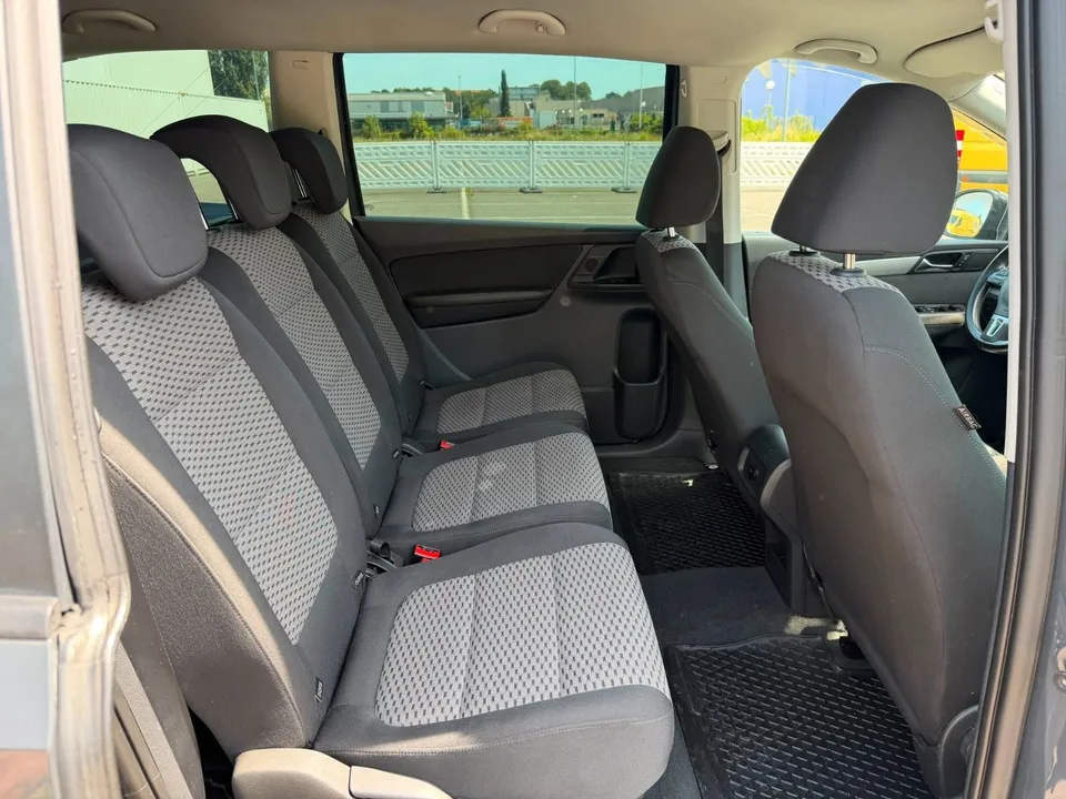 Volkswagen Sharan Trendline BMT*Navi*PDC*SHZ*AHK*TOP* – Foto 16