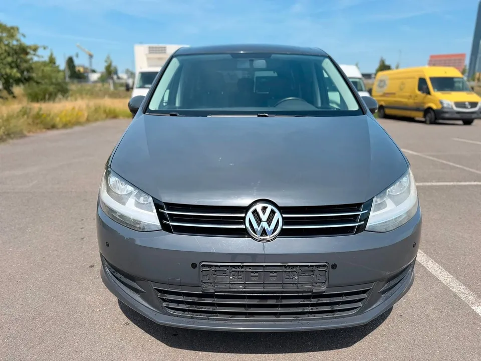 Volkswagen Sharan Trendline BMT*Navi*PDC*SHZ*AHK*TOP* – Foto 2