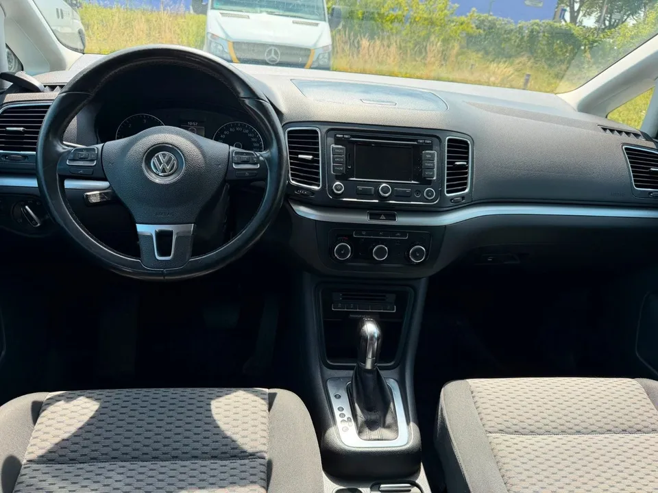 Volkswagen Sharan Trendline BMT*Navi*PDC*SHZ*AHK*TOP* – Foto 14