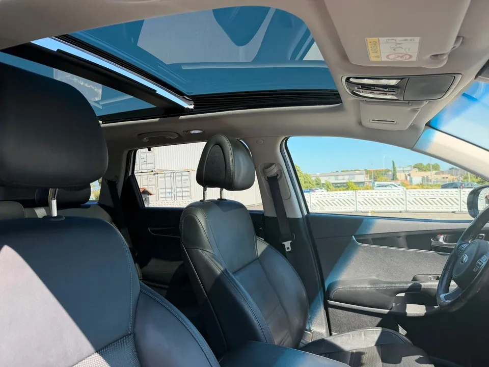 Kia Sorento Platinum Edition 4WD*Pano*R-Kamera*Xenon – Foto 25