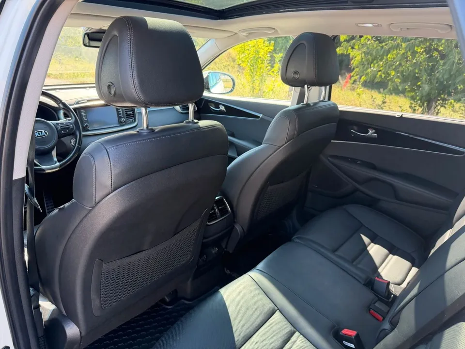 Kia Sorento Platinum Edition 4WD*Pano*R-Kamera*Xenon – Foto 11