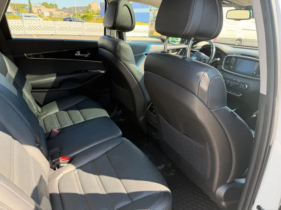 Kia Sorento Platinum Edition 4WD*Pano*R-Kamera*Xenon – Foto 20