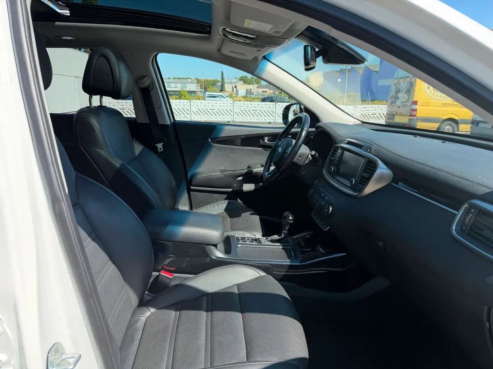 Kia Sorento Platinum Edition 4WD*Pano*R-Kamera*Xenon – Foto 23