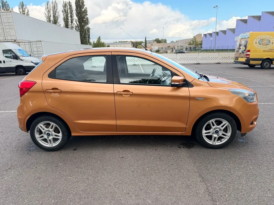 Ford Ka KA+ Cool & Sound*Erst 57000 Km*SHZ*TOP** – Foto 4