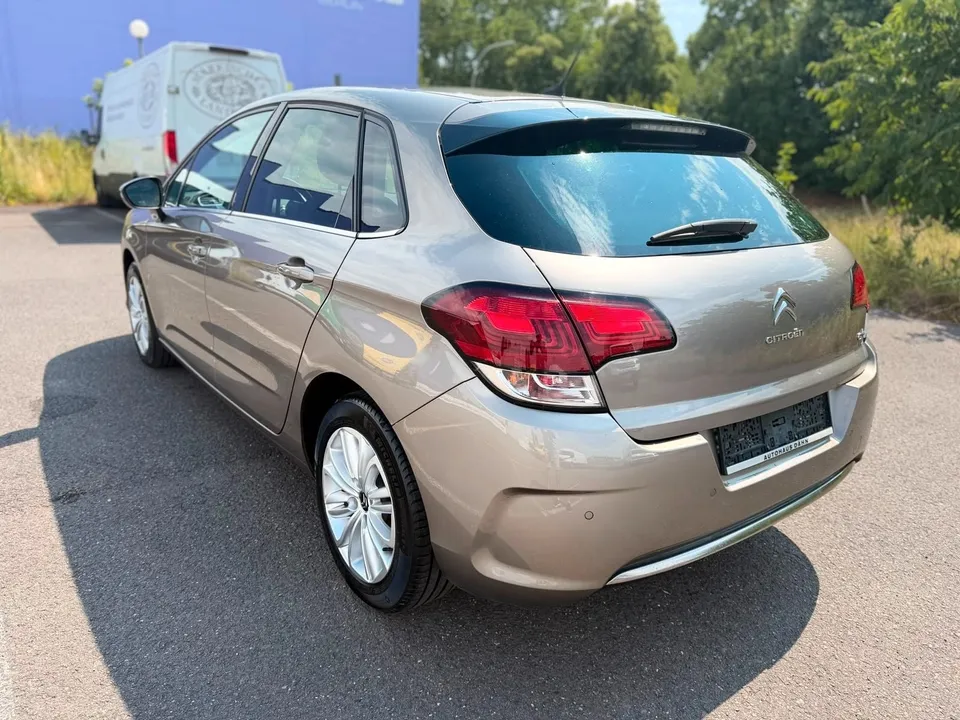 Citroën C4 Lim. Selection*Glasdach*Navi*PDC*SHZ*TOP* – Foto 7