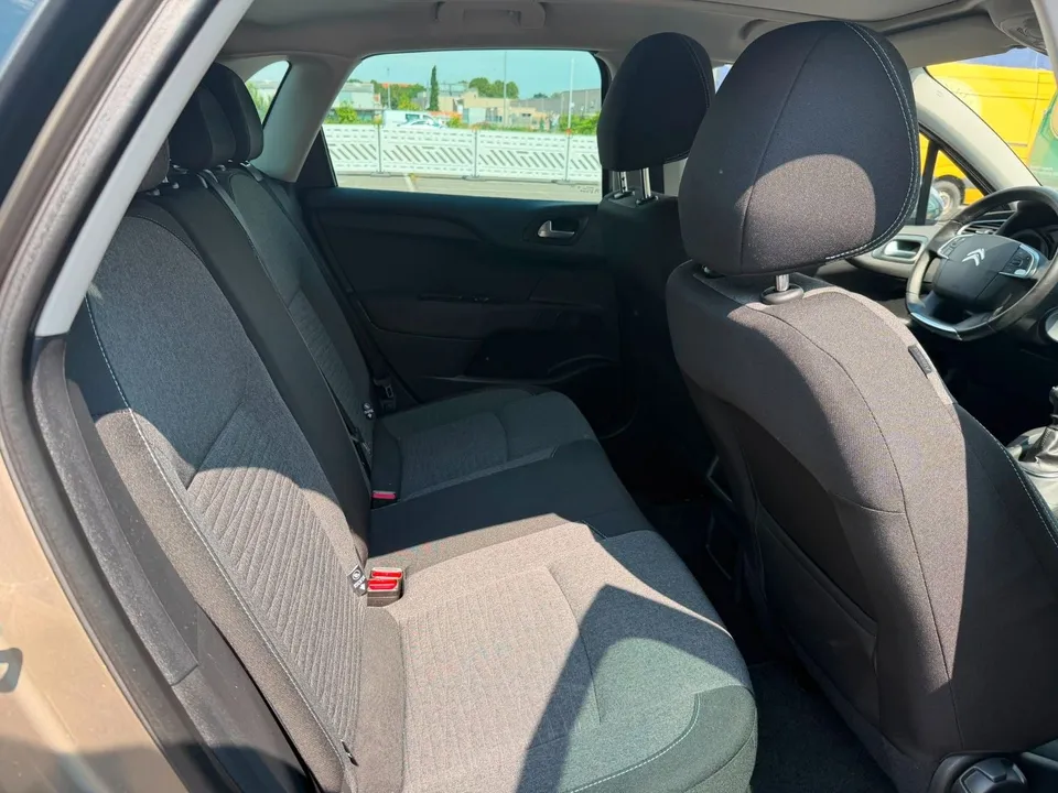 Citroën C4 Lim. Selection*Glasdach*Navi*PDC*SHZ*TOP* – Foto 15