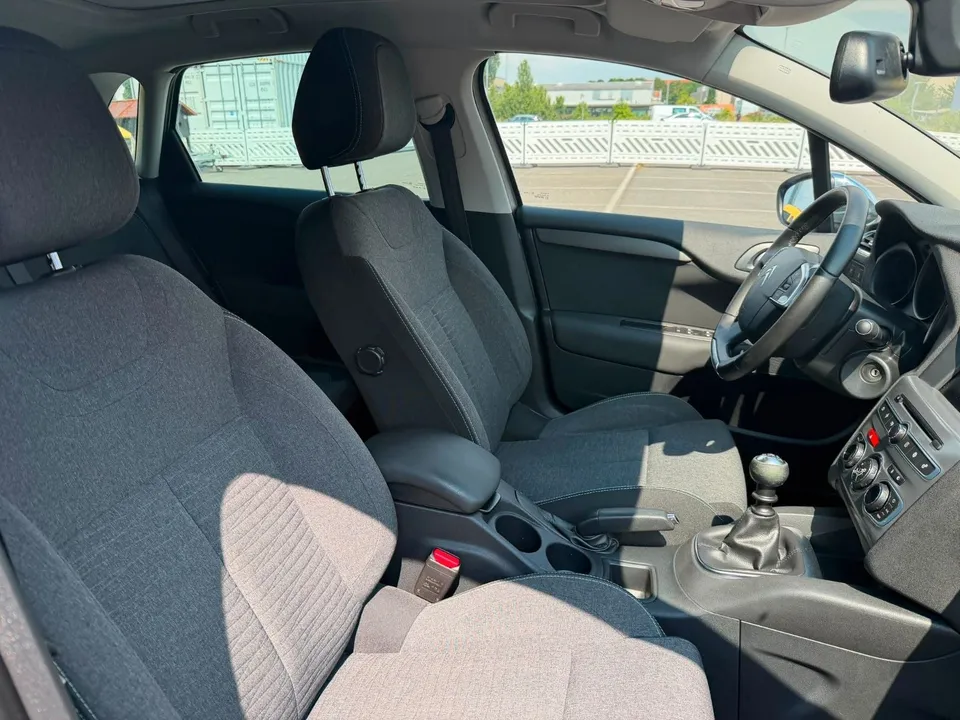 Citroën C4 Lim. Selection*Glasdach*Navi*PDC*SHZ*TOP* – Foto 20