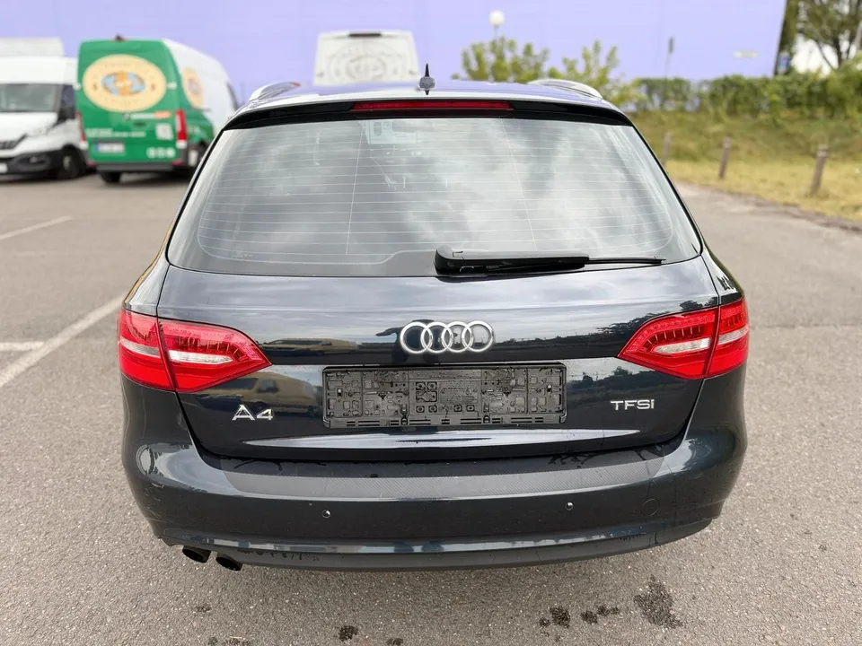 Audi A4 Avant Ambiente*2.Besitz*Navi*Xenon*AHK*PDC* – Foto 6