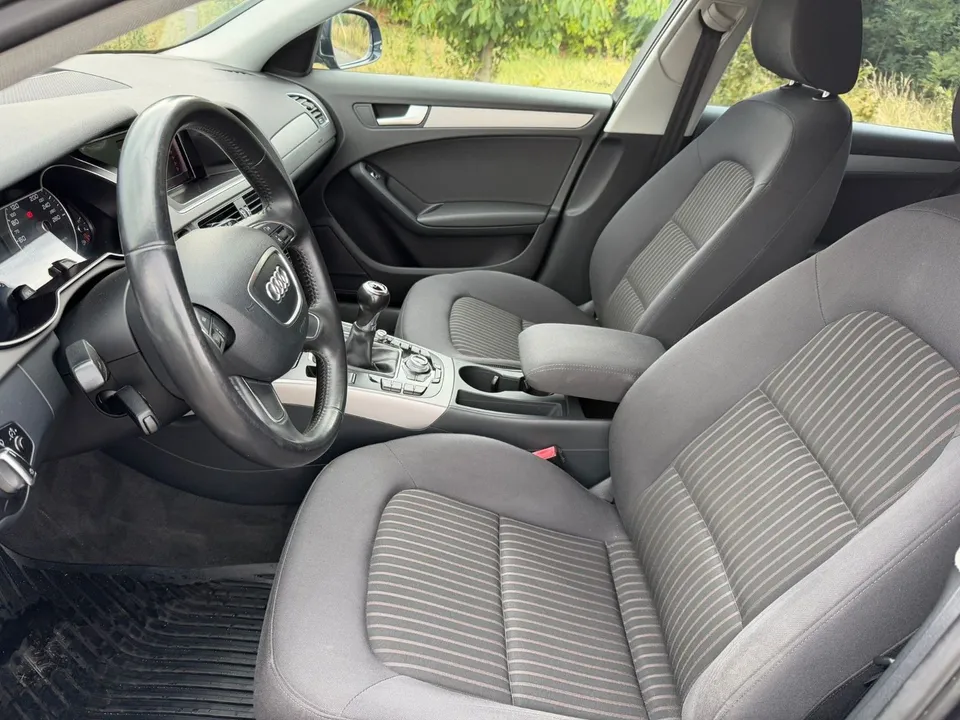 Audi A4 Avant Ambiente*2.Besitz*Navi*Xenon*AHK*PDC* – Foto 26