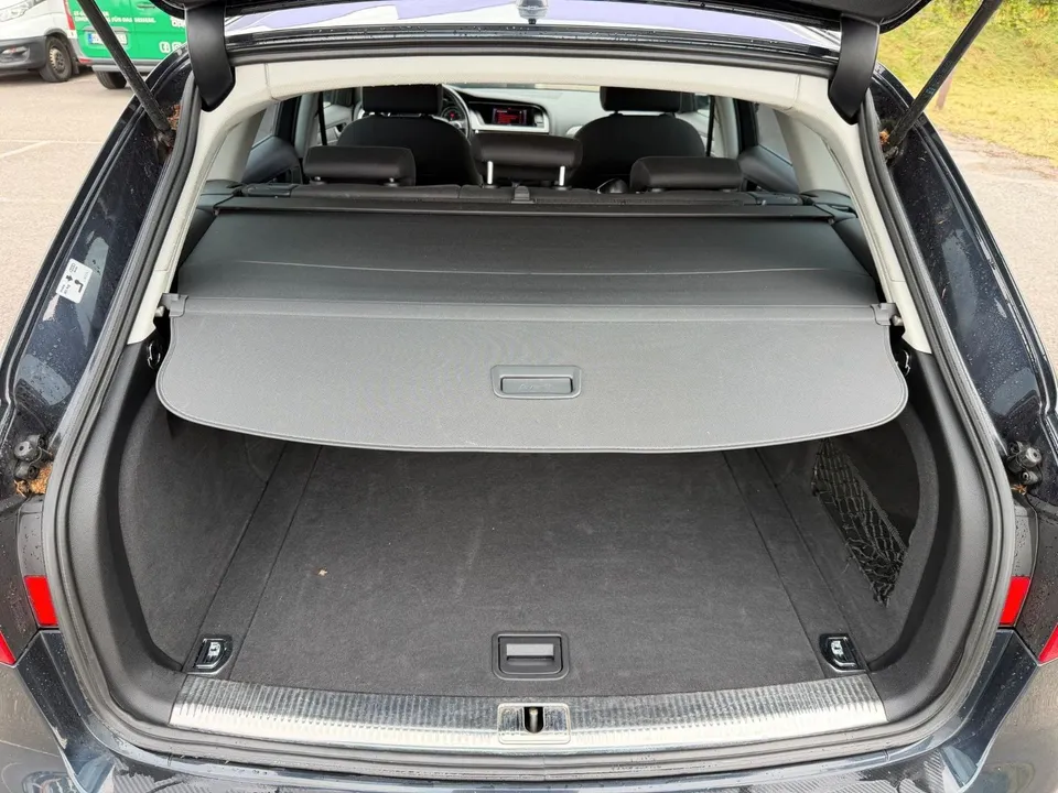 Audi A4 Avant Ambiente*2.Besitz*Navi*Xenon*AHK*PDC* – Foto 10
