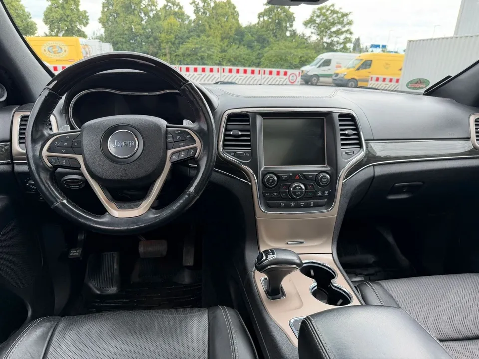 Jeep Grand Cherokee 3.0 CRD Overland*Vollausstattung* – Foto 17