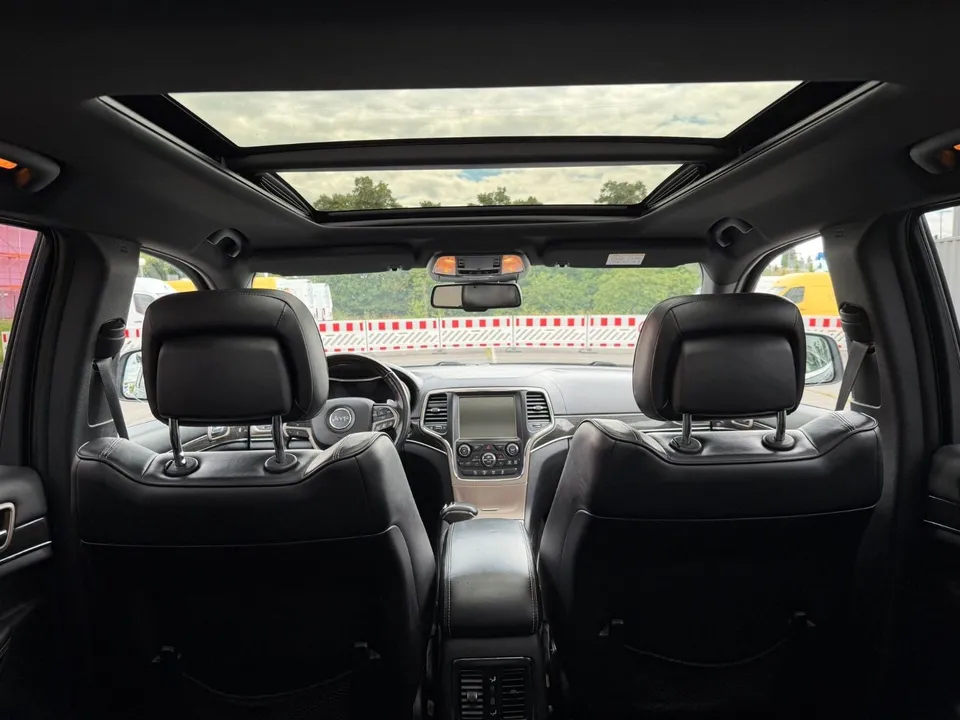 Jeep Grand Cherokee 3.0 CRD Overland*Vollausstattung* – Foto 19