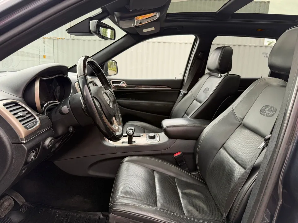 Jeep Grand Cherokee 3.0 CRD Overland*Vollausstattung* – Foto 32