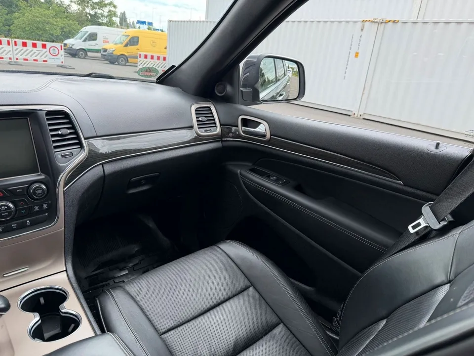 Jeep Grand Cherokee 3.0 CRD Overland*Vollausstattung* – Foto 16