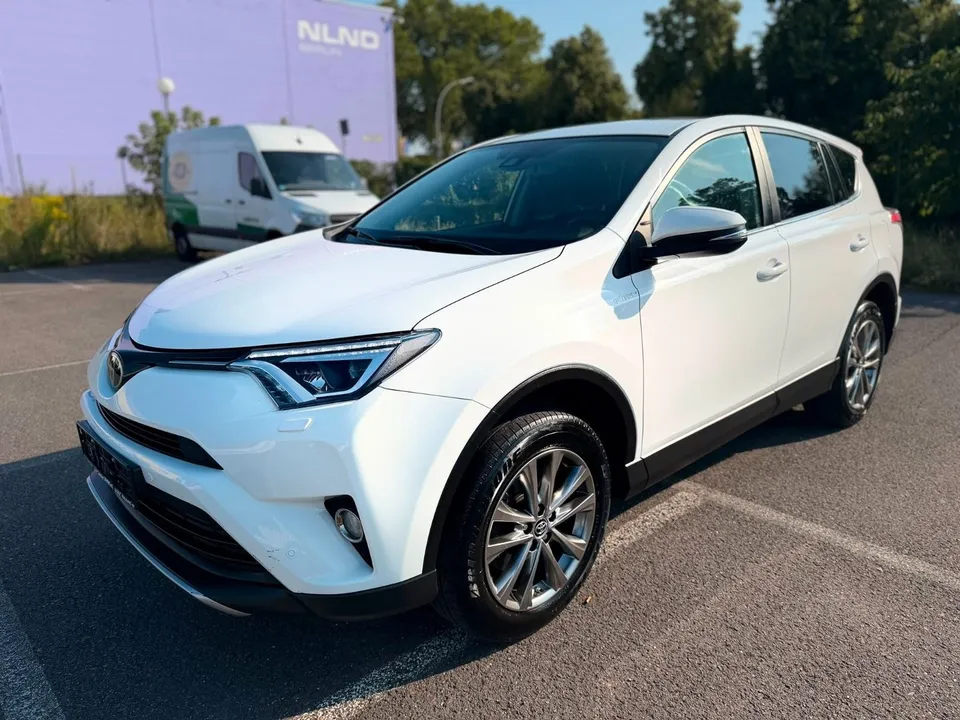 Toyota RAV 4 Edition-S*4*4*R-Kamera*Navi*AHK*PDC*TOP