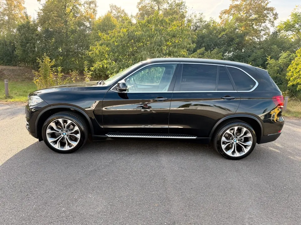 BMW X5 xDrive 25 d*M-Lenkrad*Panoramadach*R-Kamera* – Foto 8