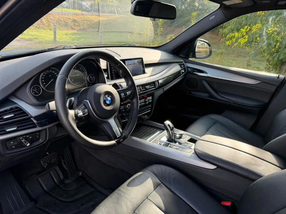 BMW X5 xDrive 25 d*M-Lenkrad*Panoramadach*R-Kamera* – Foto 32