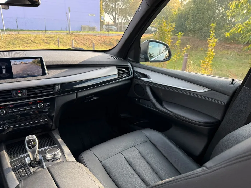 BMW X5 xDrive 25 d*M-Lenkrad*Panoramadach*R-Kamera* – Foto 16