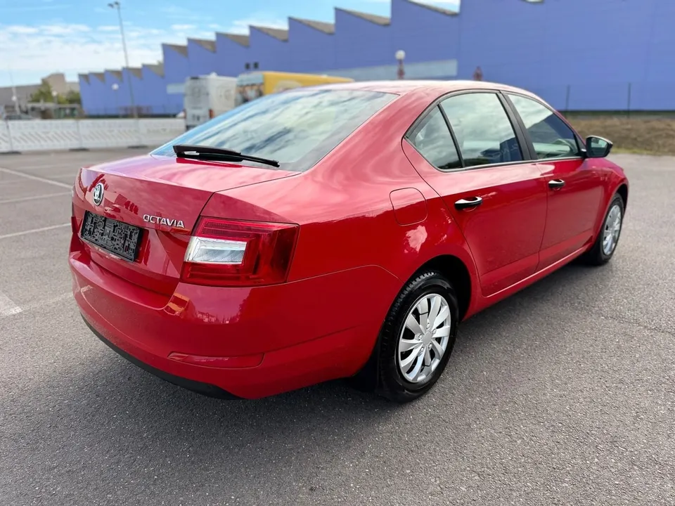 Skoda Octavia Lim. Active*Start&Stop*SHZ*TOP* – Foto 6
