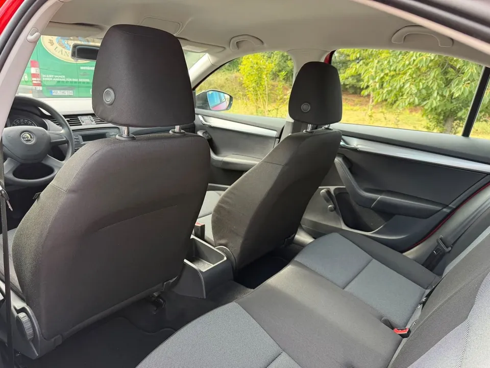 Skoda Octavia Lim. Active*Start&Stop*SHZ*TOP* – Foto 12