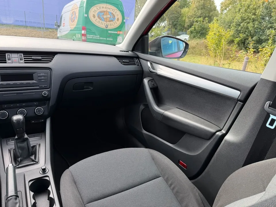Skoda Octavia Lim. Active*Start&Stop*SHZ*TOP* – Foto 13