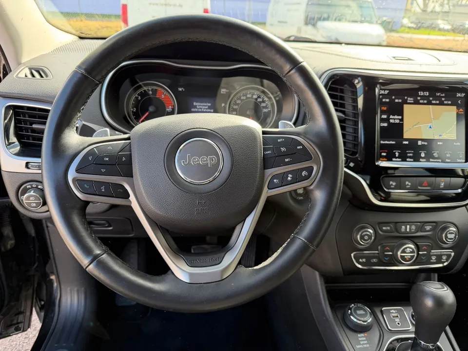Jeep Cherokee 2.2 MJet II Active Drive II Limited AT – Foto 32