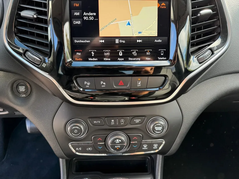 Jeep Cherokee 2.2 MJet II Active Drive II Limited AT – Foto 34