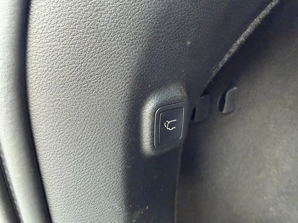Jeep Cherokee 2.2 MJet II Active Drive II Limited AT – Foto 10