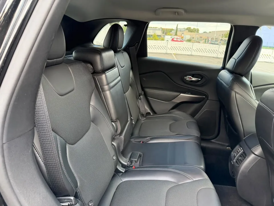 Jeep Cherokee 2.2 MJet II Active Drive II Limited AT – Foto 19