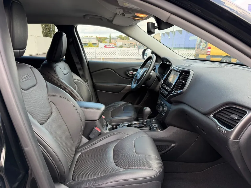 Jeep Cherokee 2.2 MJet II Active Drive II Limited AT – Foto 22