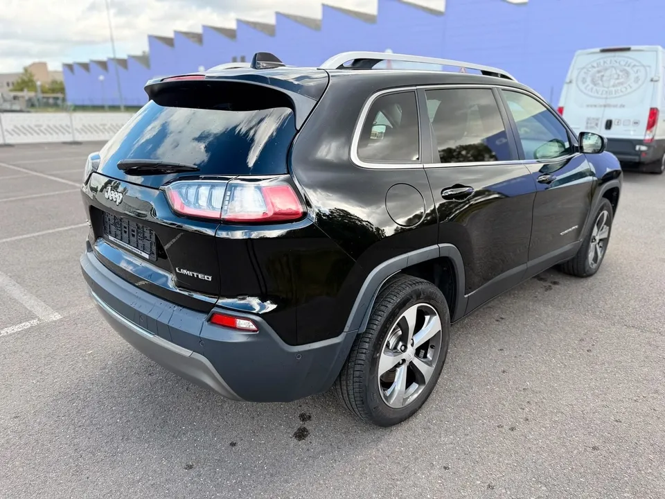 Jeep Cherokee 2.2 MJet II Active Drive II Limited AT – Foto 5