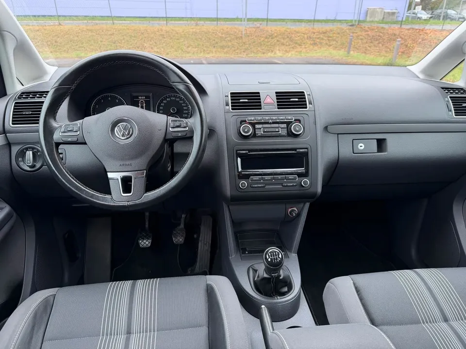 Volkswagen Vw Touran Match 1,4 TSI*PDC*SHZ*2 Besitz*TOP* – Foto 16