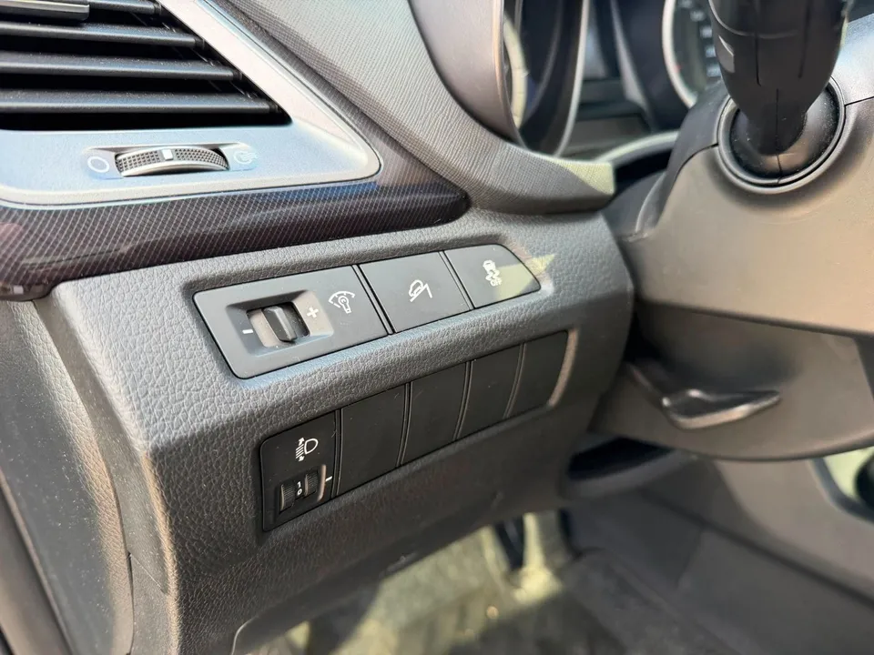 Hyundai Santa Fe Trend 2WD*R-Kamera*Motor Startet*Pano* – Foto 32