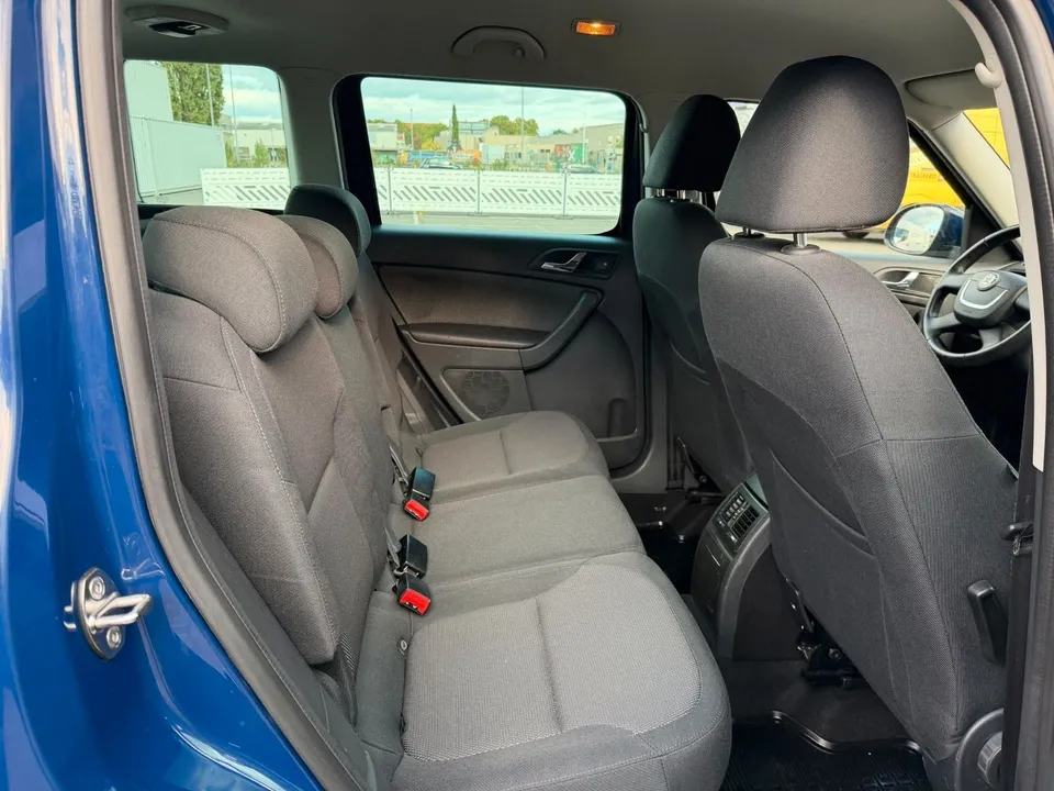 Skoda Yeti Ambition Plus Edition 4x4*Navi*Xenon*PDC* – Foto 18