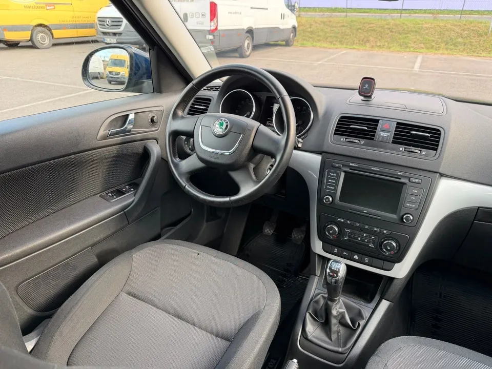 Skoda Yeti Ambition Plus Edition 4x4*Navi*Xenon*PDC* – Foto 19