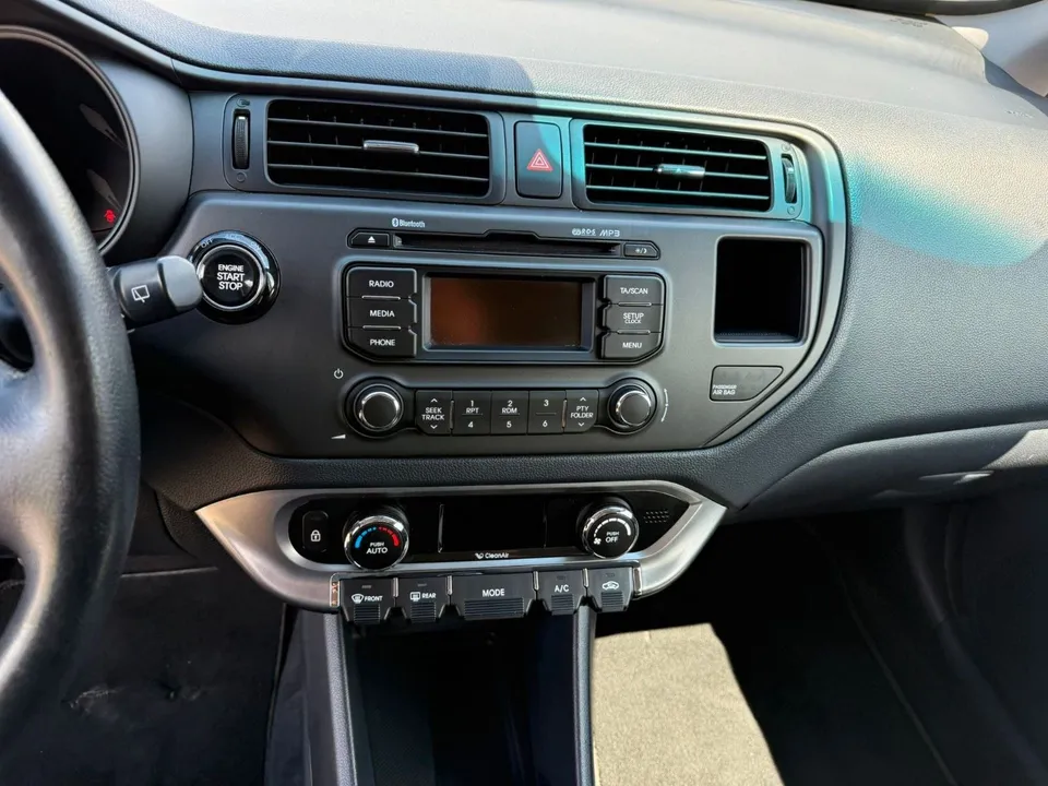 Kia Rio Spirit*Keyless Go*SHZ*LHZ*8xBereift*PDC*TOP* – Foto 26