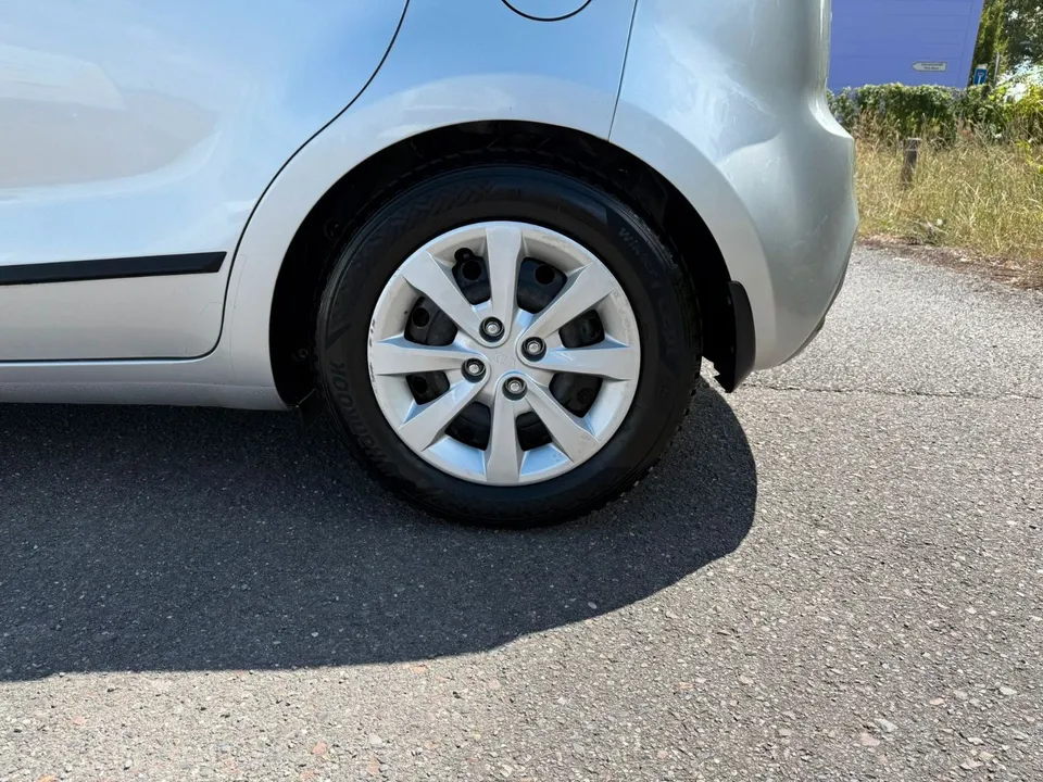 Kia Rio Spirit*Keyless Go*SHZ*LHZ*8xBereift*PDC*TOP* – Foto 9