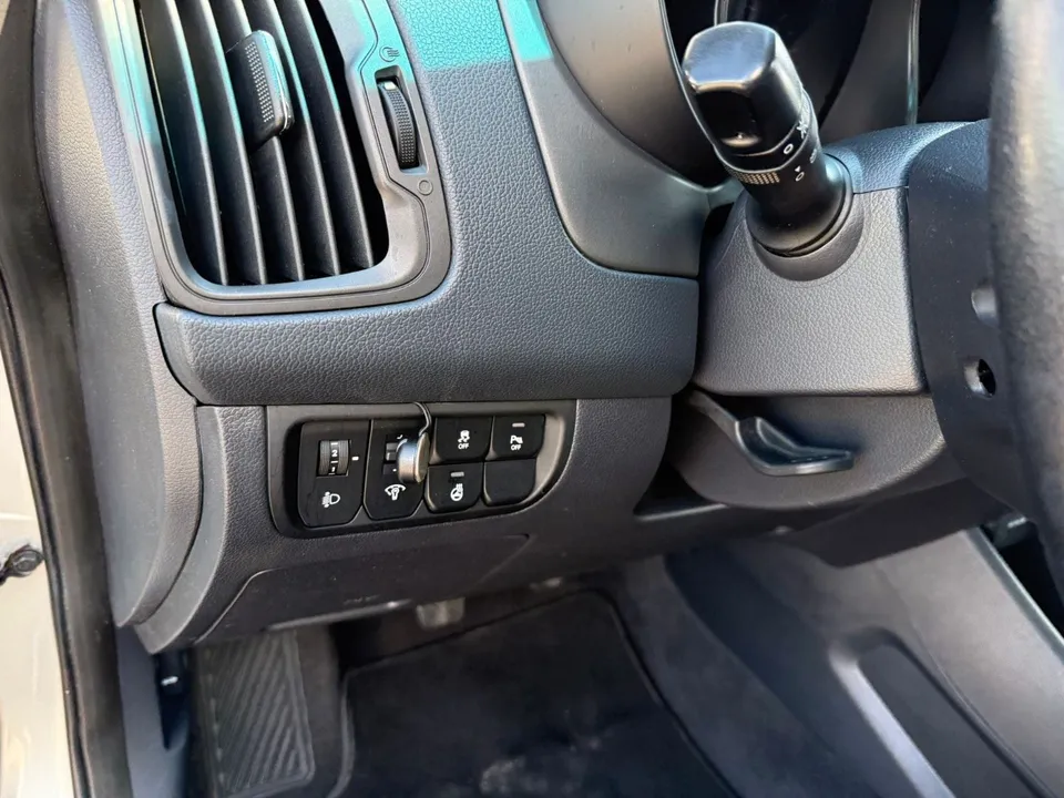 Kia Rio Spirit*Keyless Go*SHZ*LHZ*8xBereift*PDC*TOP* – Foto 25