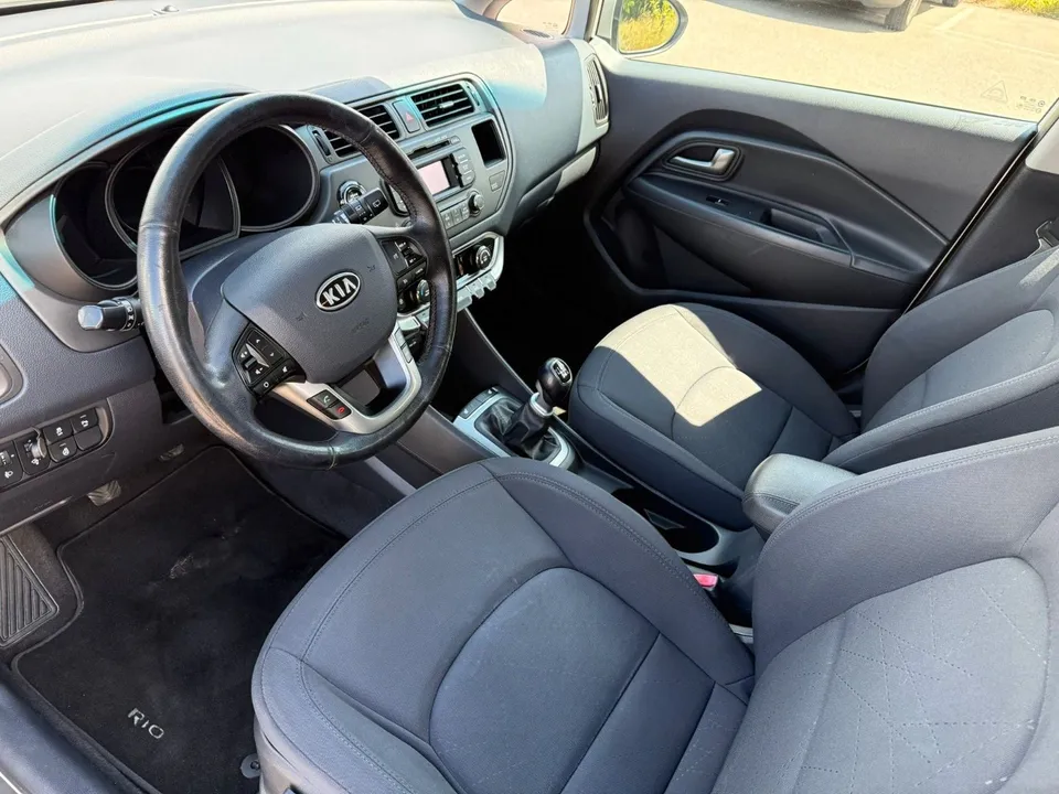 Kia Rio Spirit*Keyless Go*SHZ*LHZ*8xBereift*PDC*TOP* – Foto 21